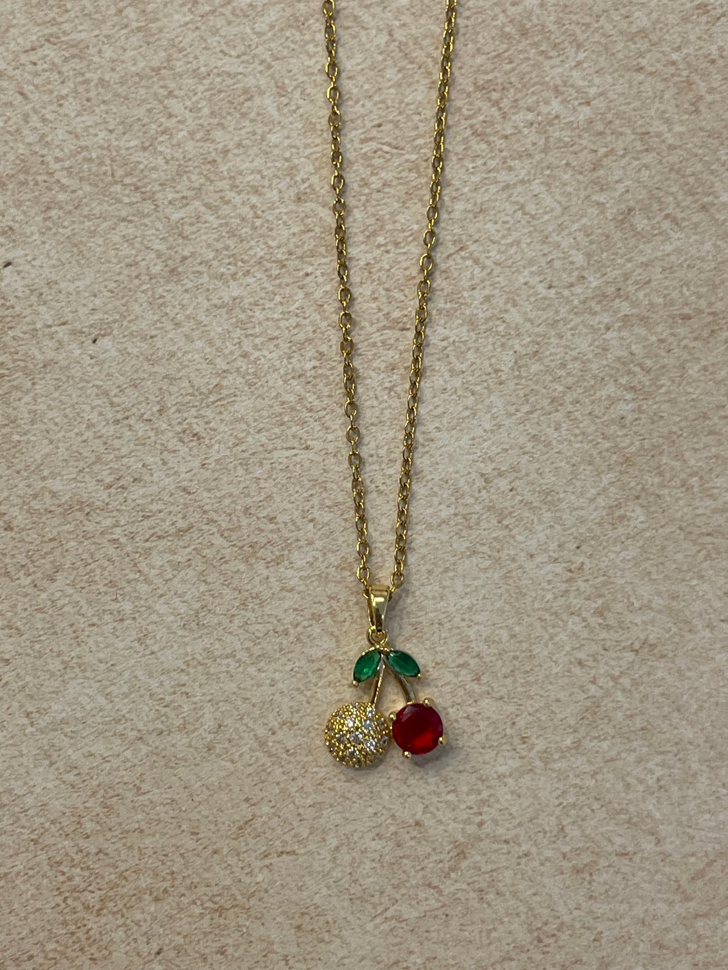Colar Cherry